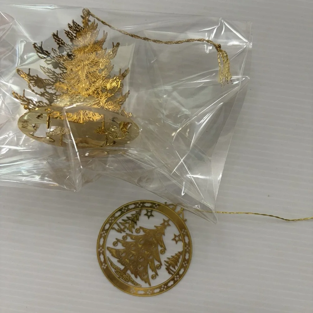 Vintage Gold Tone 3D Christmas Tree Ornament Folding Filigree &circle Ornaments
